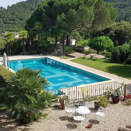 Tatil Evi A L'ombre Du Chene Piscine & Eden En Cevennes A Gard *